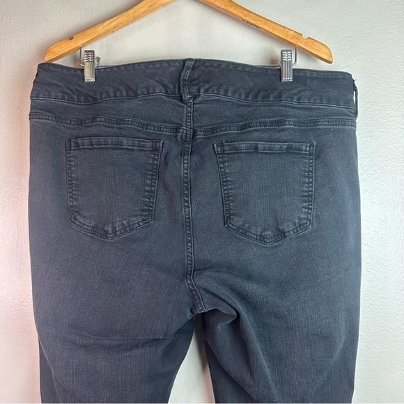 Torrid Jeggings Premium Stretch Distressed Washed Black Sz22R - Picture 5 of 9